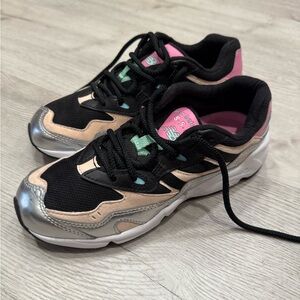 New Balance 850 Black/Silver/Pink Sneakers
